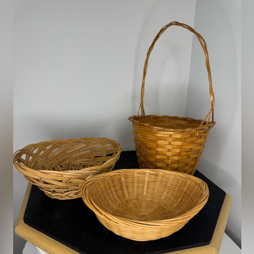 Vintage Small Baskets Set of 3